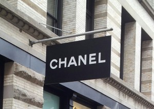 Chanel Swing Sign 